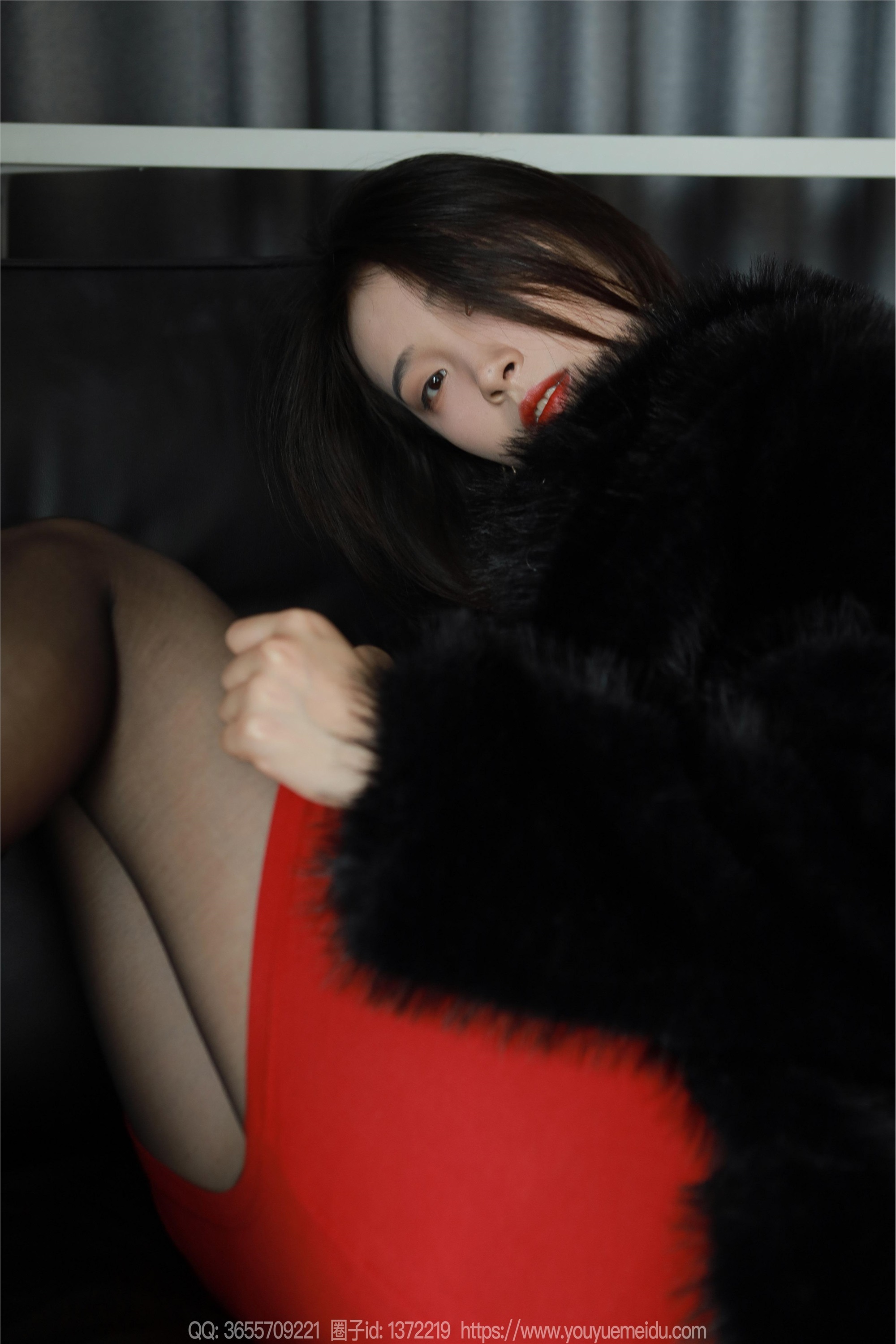 IESS异思趣向  2024.01.25 丝享家 1647 小九《红色包臀裙（上）》